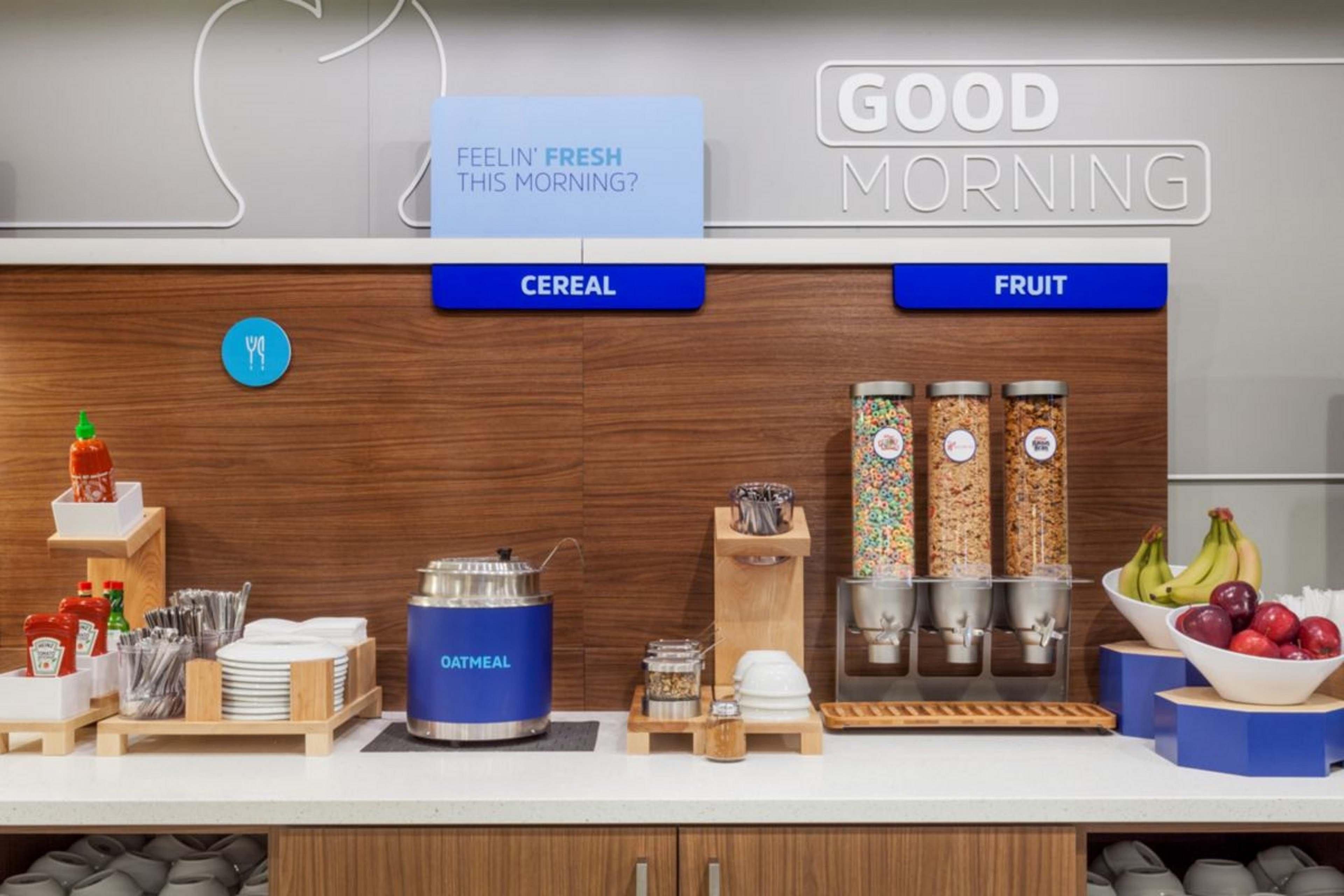 Holiday Inn Express And Suites Detroit North-Troy By Ihg Exteriör bild
